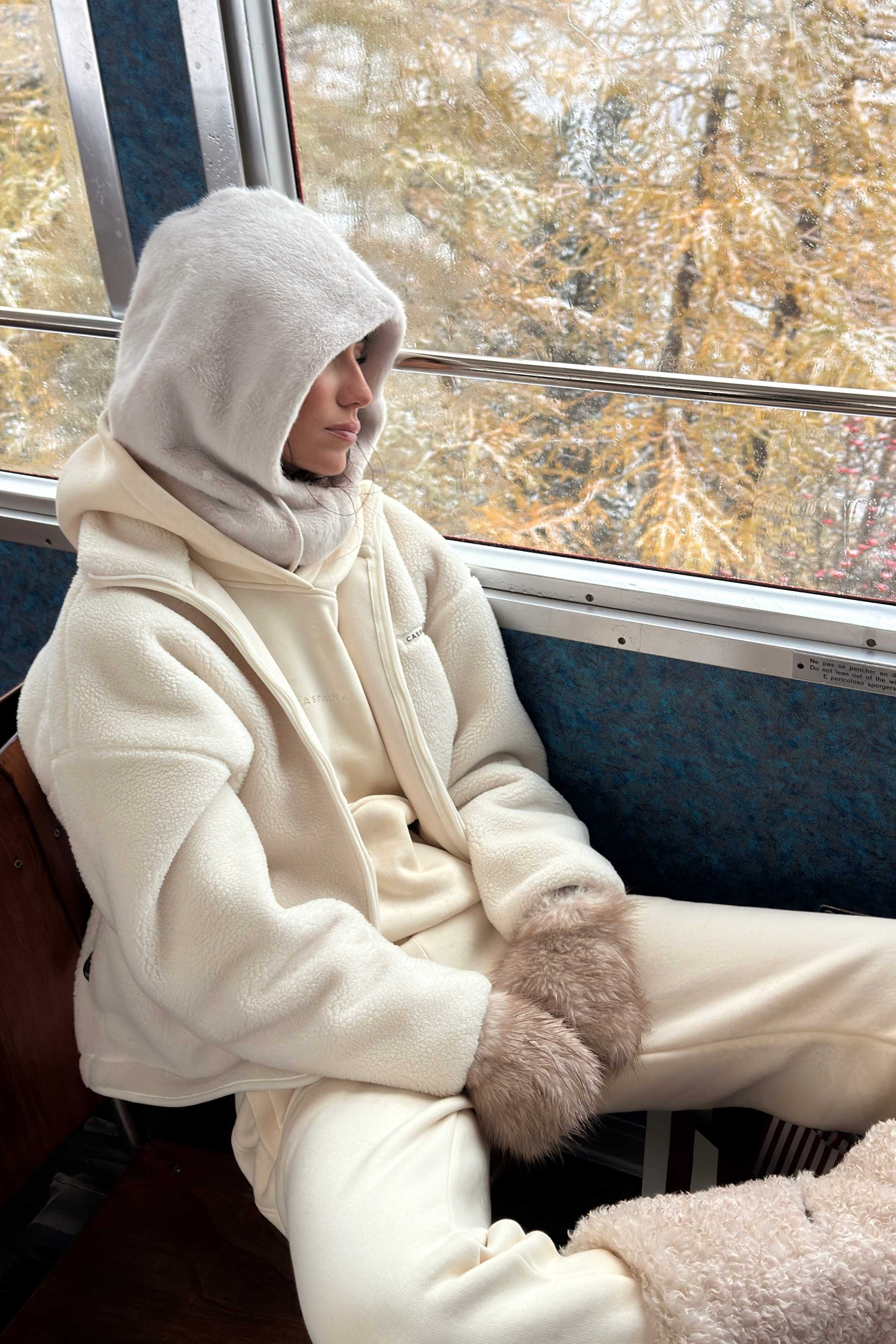 W. Cloudfleece™ Jacket - Creme